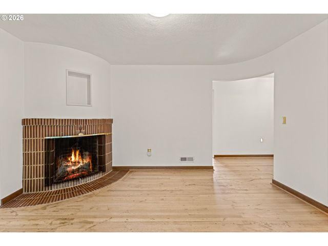 11250 S NORTHGATE Ave, Portland, OR 97219