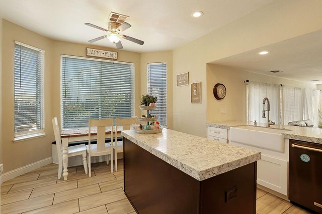 14310 Cedar Valley Dr, Lathrop, CA 95330