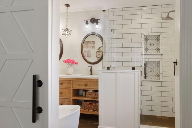 14310 Cedar Valley Dr, Lathrop, CA 95330