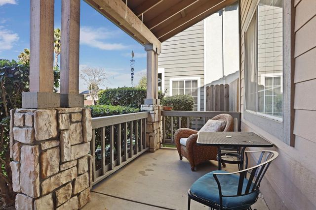 14310 Cedar Valley Dr, Lathrop, CA 95330