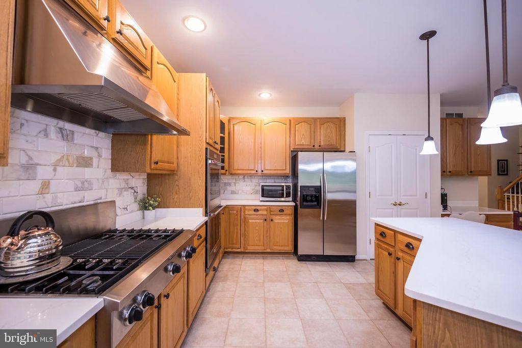 Image 16 of property listing at 3610 ADY RD, Street, MD 21154