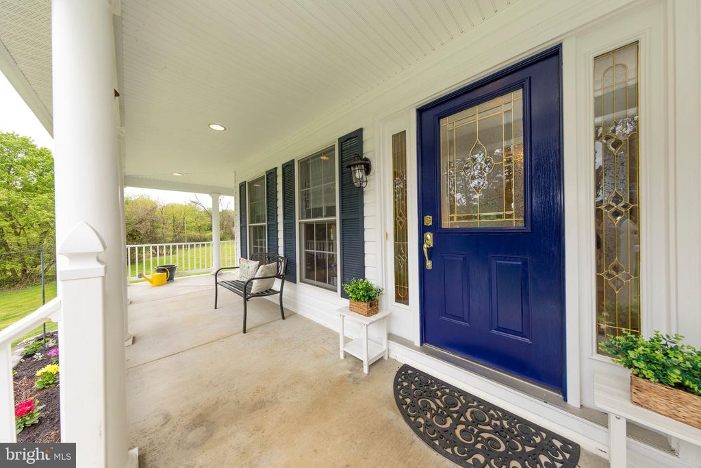 Image 3 of property listing at 3610 ADY RD, Street, MD 21154