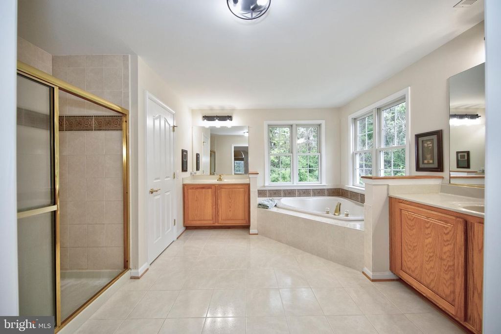 Image 33 of property listing at 3610 ADY RD, Street, MD 21154