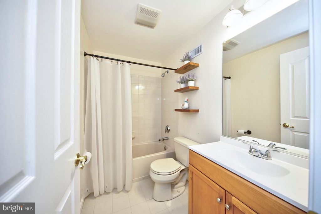 Image 44 of property listing at 3610 ADY RD, Street, MD 21154