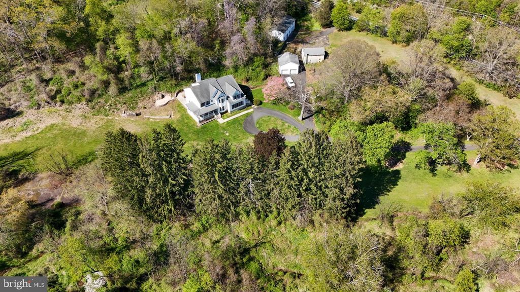Image 58 of property listing at 3610 ADY RD, Street, MD 21154