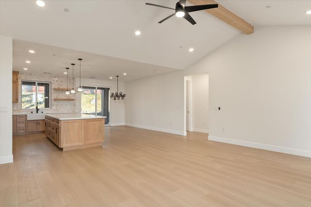 6284 Dawnridge Ct, Paradise, CA 95969