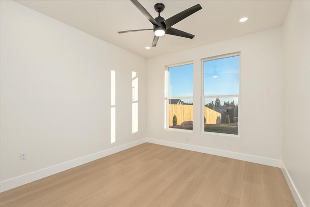 6284 Dawnridge Ct, Paradise, CA 95969