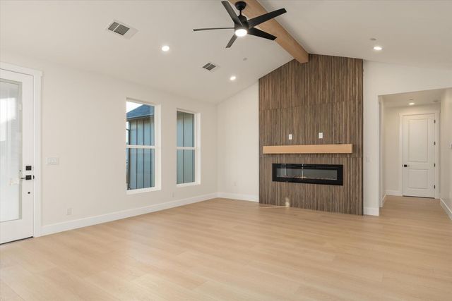 6284 Dawnridge Ct, Paradise, CA 95969