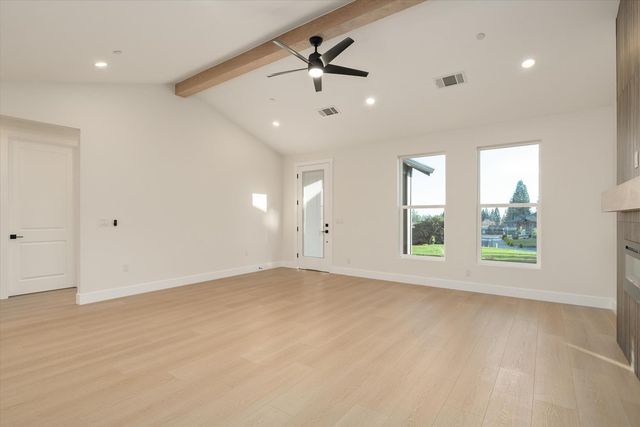 6284 Dawnridge Ct, Paradise, CA 95969