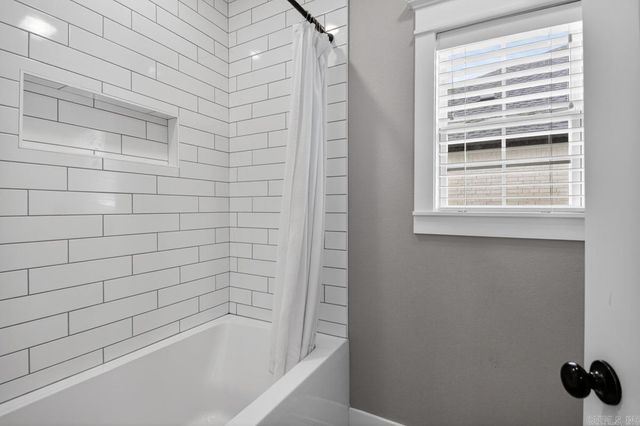 2580 Overcup, Conway, AR 72034