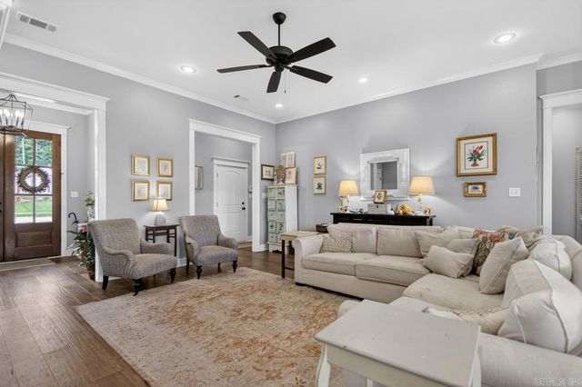 2580 Overcup, Conway, AR 72034