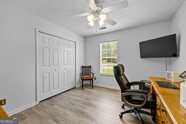 55 Posey Woods Drive, Newnan, GA 30265