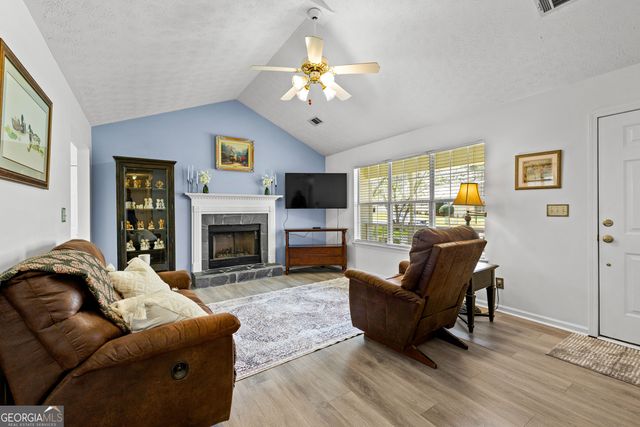 55 Posey Woods Drive, Newnan, GA 30265