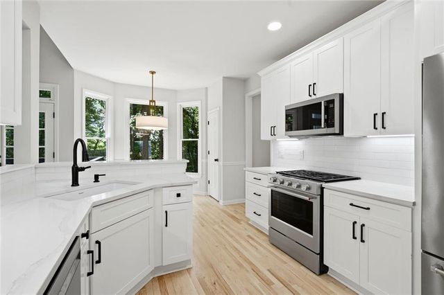 1075 Mid Broadwell Road, Alpharetta, GA 30004