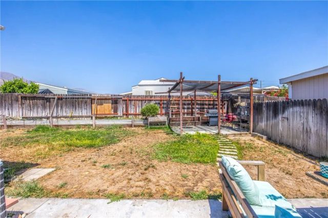 7717 Church 95, Highland, CA 92346