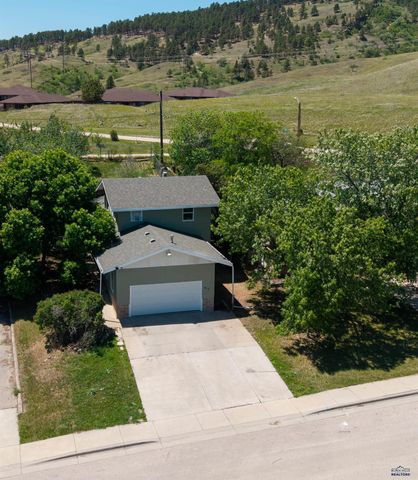 817 MALLOW, Rapid City, SD 57701