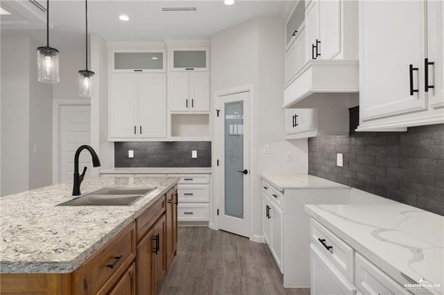 3801 La Paloma Drive, San Juan, TX 78589