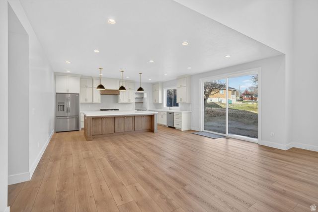 890 N WHIPPLE DR, Lehi, UT 84043