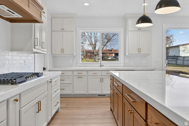 890 N WHIPPLE DR, Lehi, UT 84043