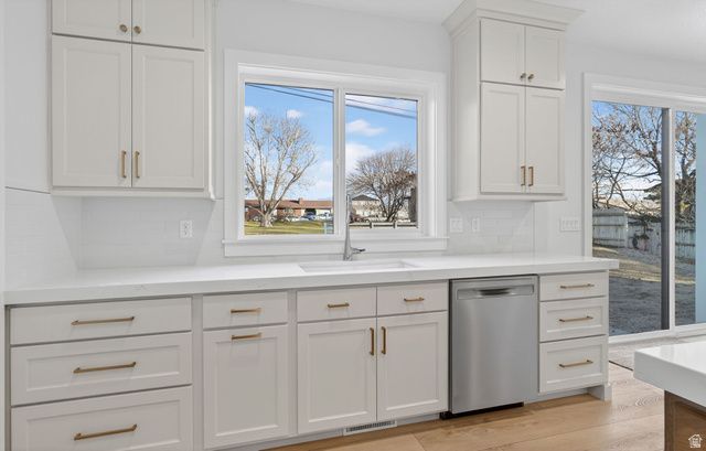 890 N WHIPPLE DR, Lehi, UT 84043