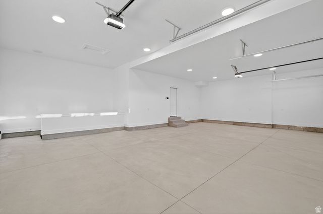 890 N WHIPPLE DR, Lehi, UT 84043