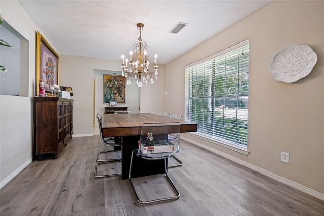 4372 Royal Ridge Drive, Dallas, TX 75229