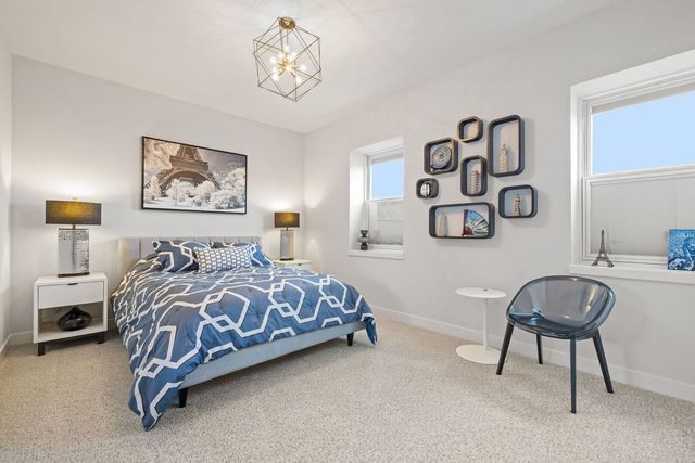 353 E Liberty Drive, Wheaton, IL 60187