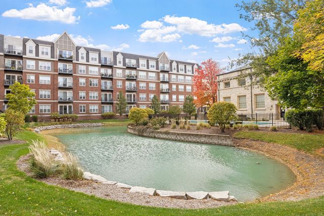 353 E Liberty Drive, Wheaton, IL 60187