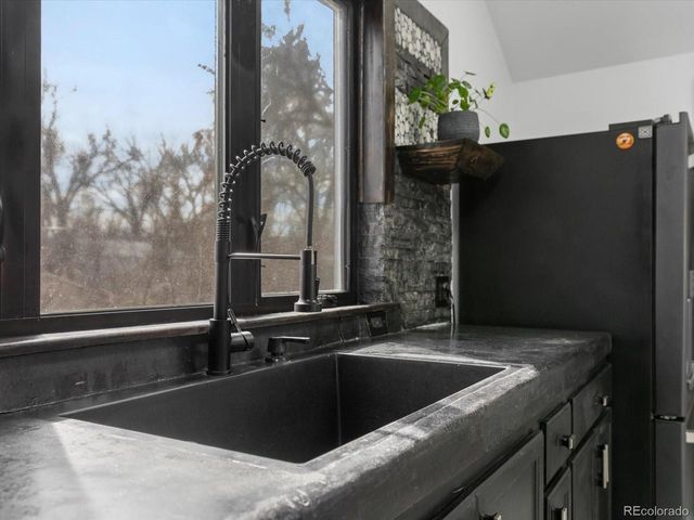 11794 W 13th Ave, Lakewood, CO 80401