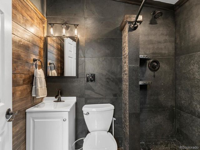 11794 W 13th Ave, Lakewood, CO 80401