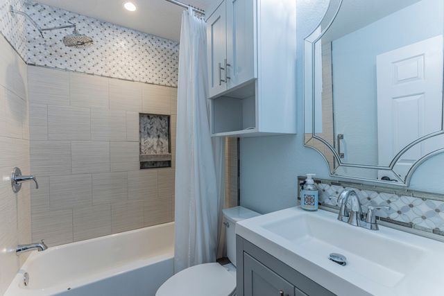 1202 Spring Street, Waco, TX 76704