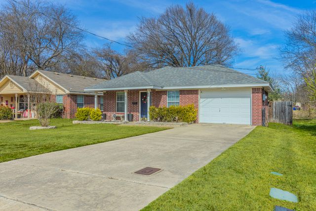 1202 Spring Street, Waco, TX 76704