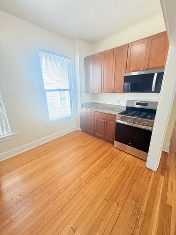 1854 Roblyn Ave, Saint Paul, MN 55104