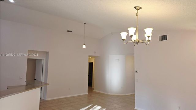 3247 NW 123rd Ave, Sunrise, FL 33323