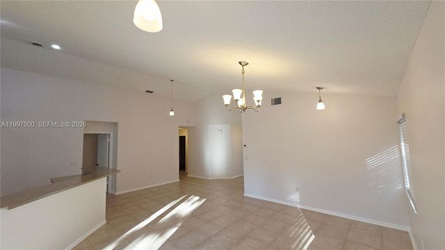3247 NW 123rd Ave, Sunrise, FL 33323
