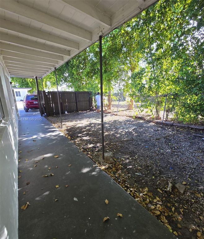 3981 SW 12th Pl 3, Fort Lauderdale, FL 33312