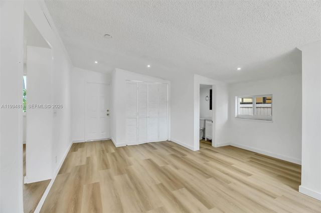 1117 SE 5th St, Deerfield Beach, FL 33441