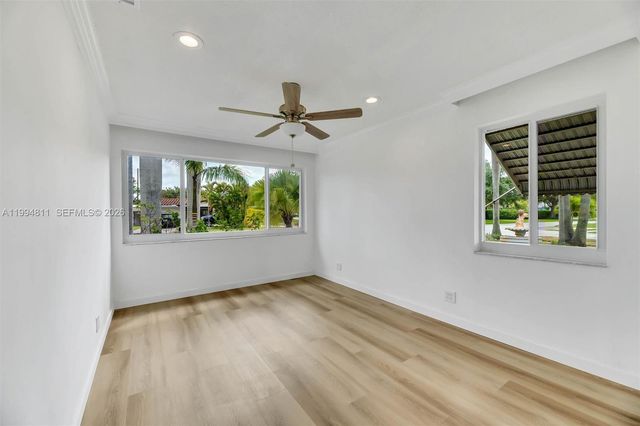 1117 SE 5th St, Deerfield Beach, FL 33441