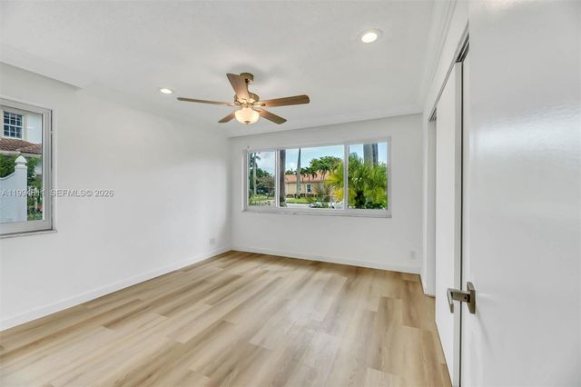 1117 SE 5th St, Deerfield Beach, FL 33441