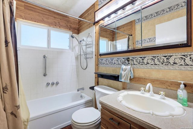 4006 BRETTON RDG, San Antonio, TX 78217