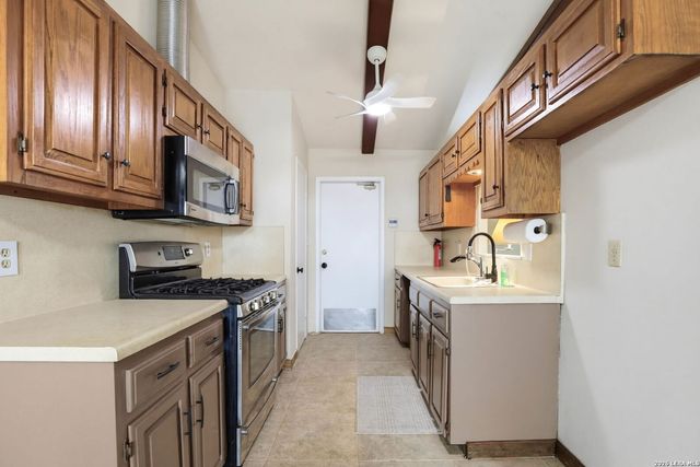 4006 BRETTON RDG, San Antonio, TX 78217