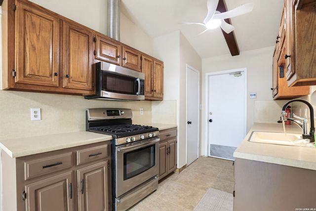 4006 BRETTON RDG, San Antonio, TX 78217
