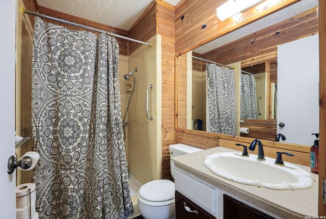 4006 BRETTON RDG, San Antonio, TX 78217