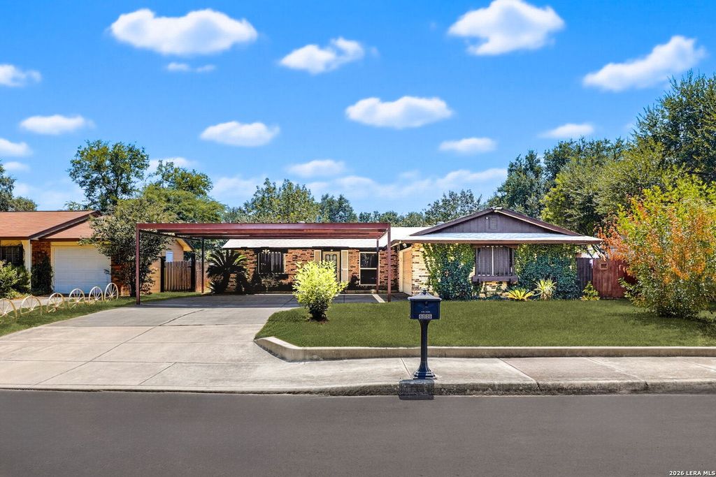 4006 BRETTON RDG, San Antonio, TX 78217