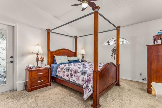 215 CAPTAIN HOOK WAY, Davenport, FL 33837