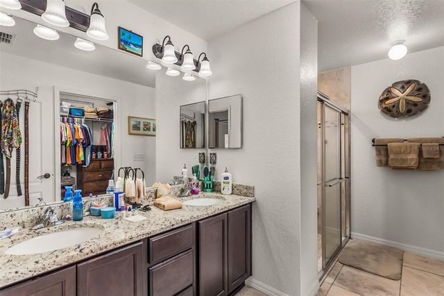 215 CAPTAIN HOOK WAY, Davenport, FL 33837