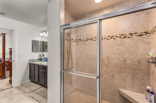 215 CAPTAIN HOOK WAY, Davenport, FL 33837