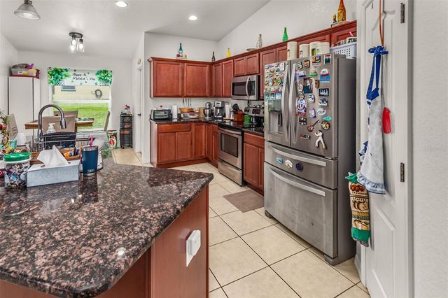 215 CAPTAIN HOOK WAY, Davenport, FL 33837