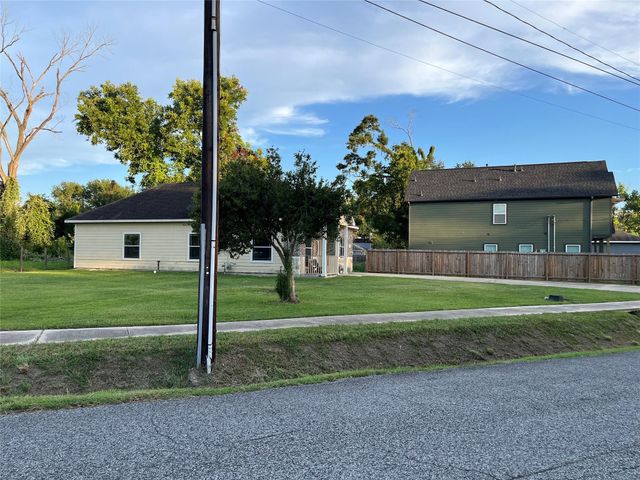 5630 Shreveport Boulevard, Houston, TX 77028