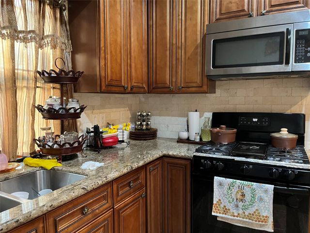 5630 Shreveport Boulevard, Houston, TX 77028